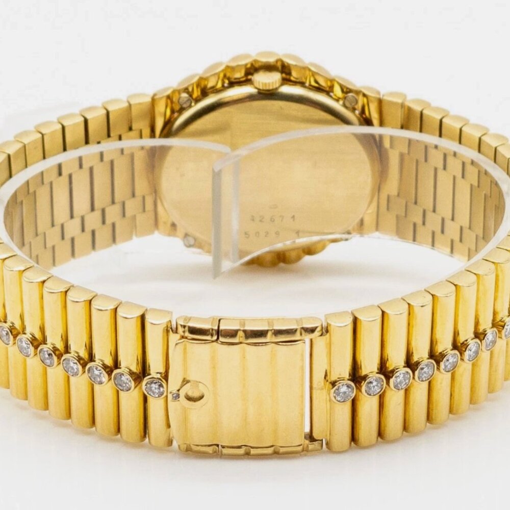 CHOPARD Ladies Diamond 18k Yellow Gold 32mm Midsize Ladies Watch Iced - Picture 3 of 6